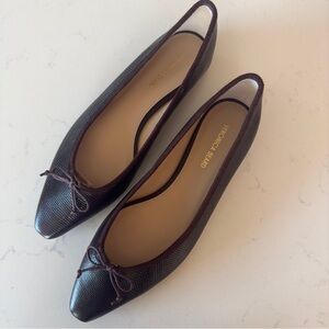 Veronica Beard Catherine Ballet flats in Açaí Size: 6